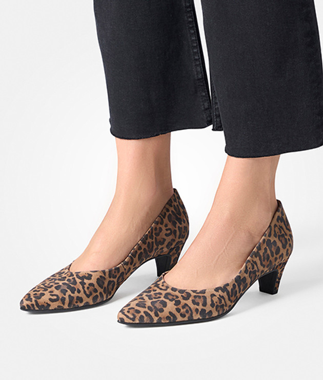 Paul Green 3849-048 Pumps in marrone