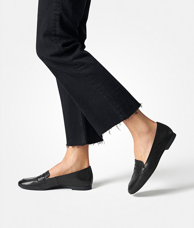 Paul Green 2389-128 Slipper & Mokassin in schwarz