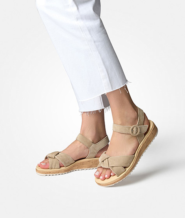 Paul Green 6105-005 sandali in beige