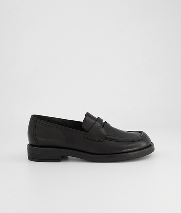 Paul Green 1239-004 Loafers & Moccasins in Black